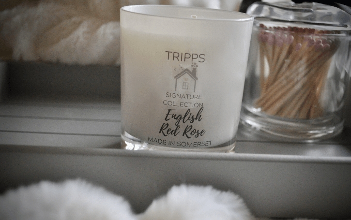 English Red Rose Scented Candle